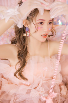 人吓鬼